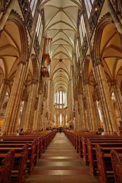 Mittelschiff des Kölner Doms ©Axel Schulten, KölnTourismus GmbH